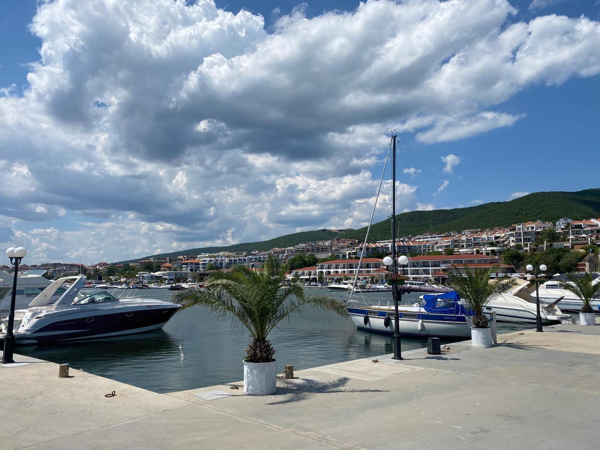 Fregata 16 Studio Sveti Vlas Dış mekan fotoğraf